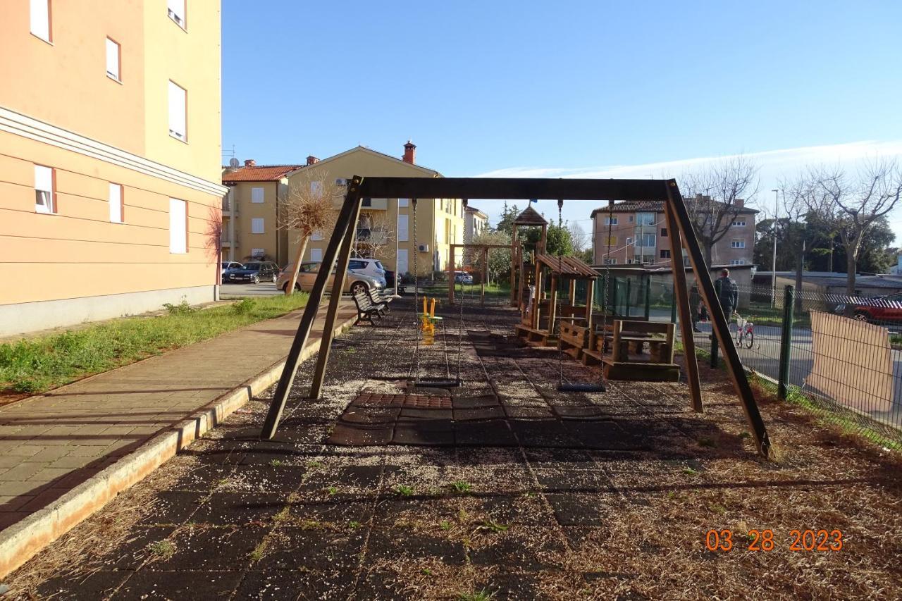 Apart Centar Umag Edda Joakima Rakovca 7 E 52470-Umago Esterno foto